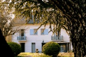 Habitat partagé intergénérationnel - Mansiones Coliving à Orsay