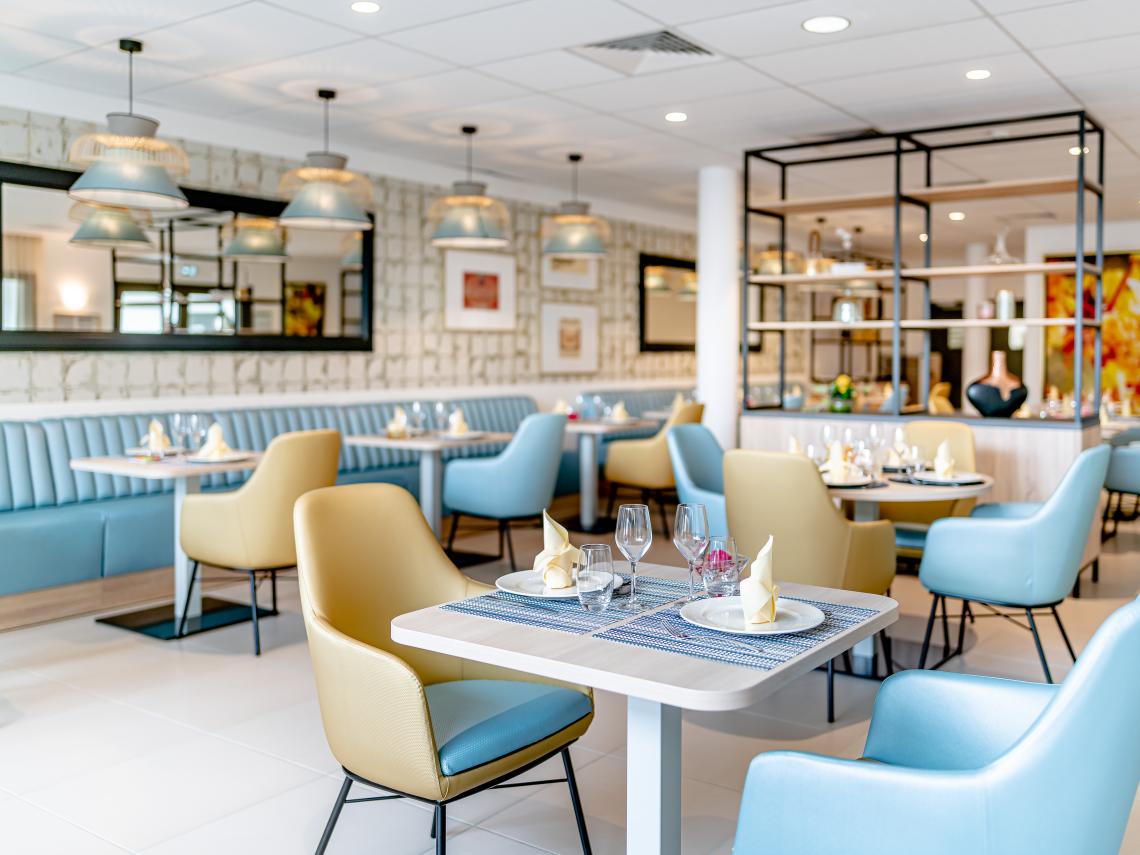Résidence Seniors Les Girandières de Cognac : Restaurant avec chef dédié