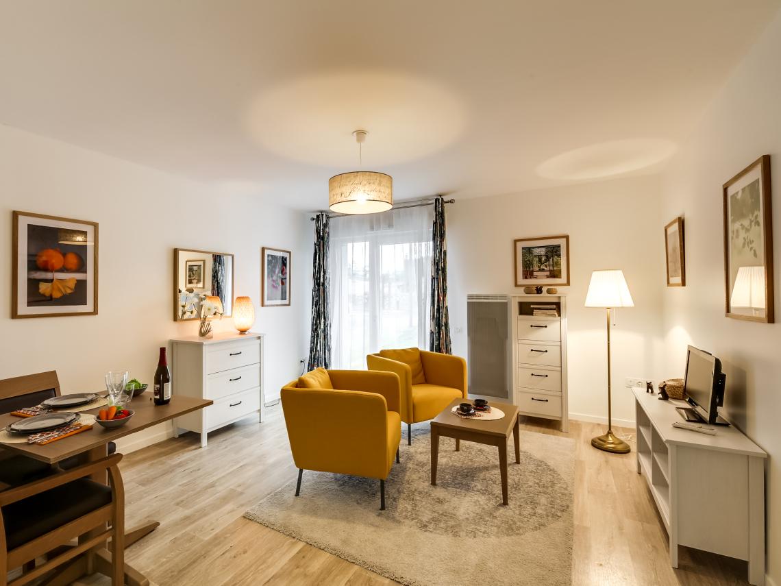 Résidence Seniors Les Girandières d'Olivet : Appartement deux pièces, salon