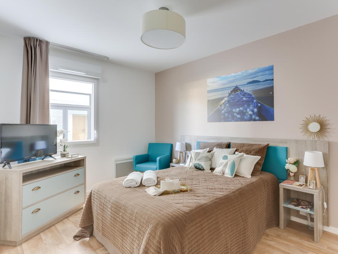 Résidence Senior Les Girandières NANTES : Appartement T2, chambre
