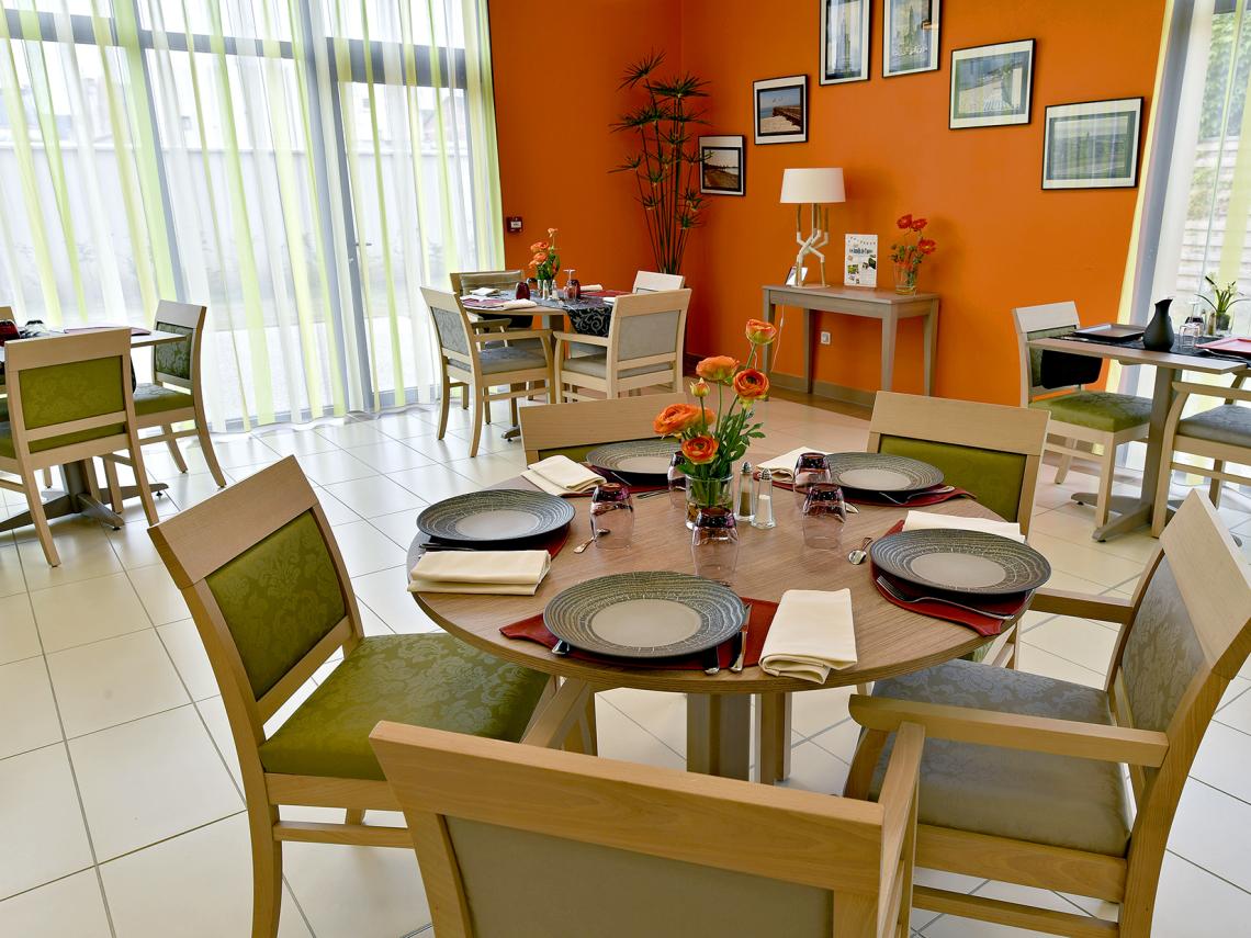 Résidence Seniors Les Girandières du Havre : Restaurant