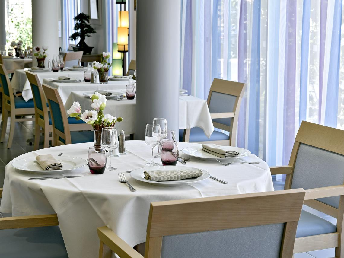 Résidence Seniors Les Girandières de Caen Les allées normandes : Restaurant