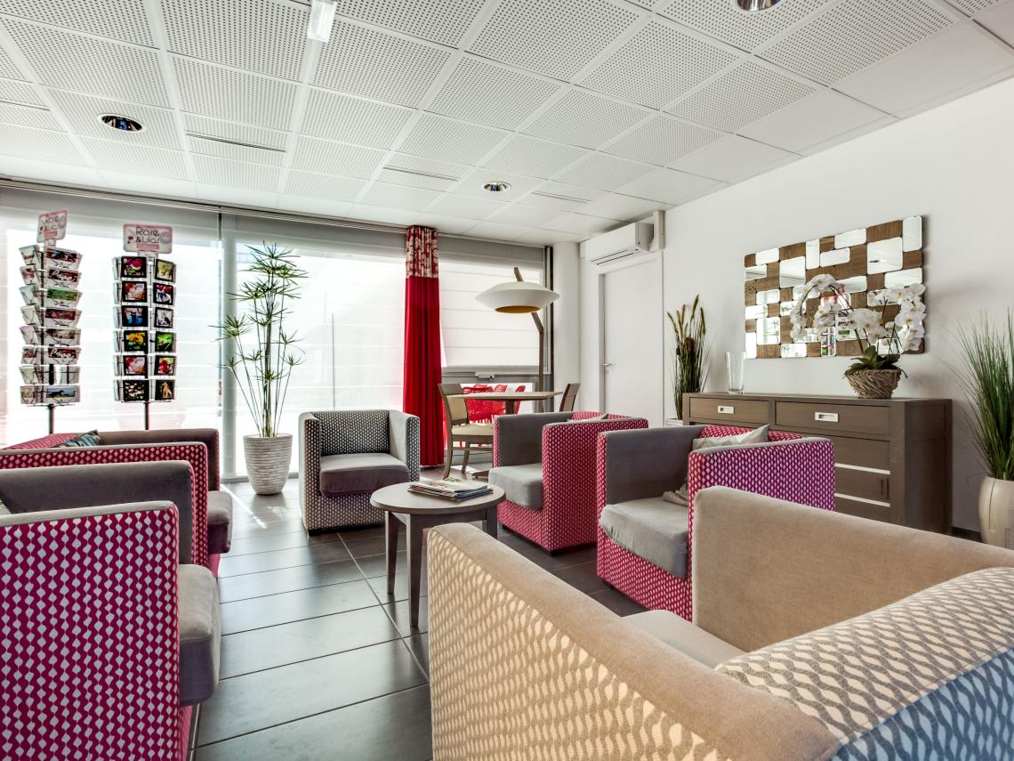 Résidence Seniors Les Girandières de Clermont-Ferrand : Petit salon