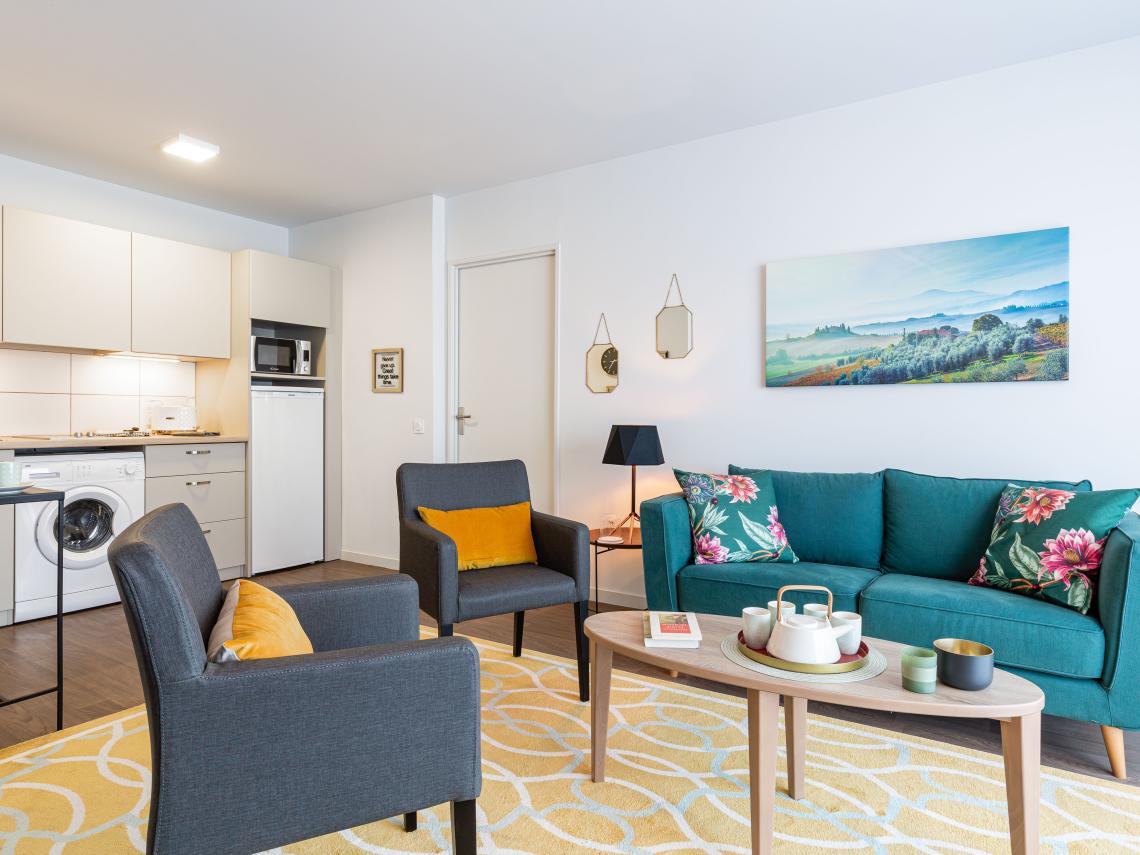 Résidence Seniors Les Girandières Logelbach-Wintzenheim (Colmar) : Appartement deux pièces, salon