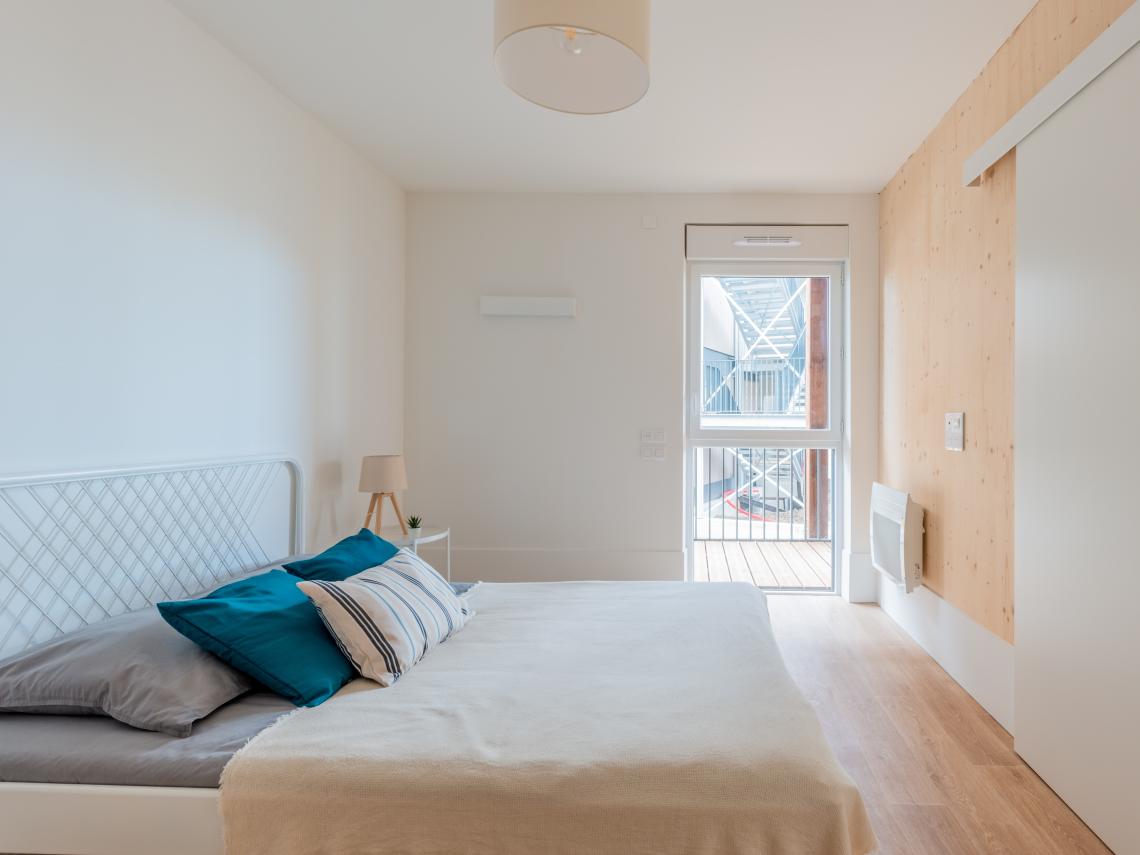 : CHAMBRE