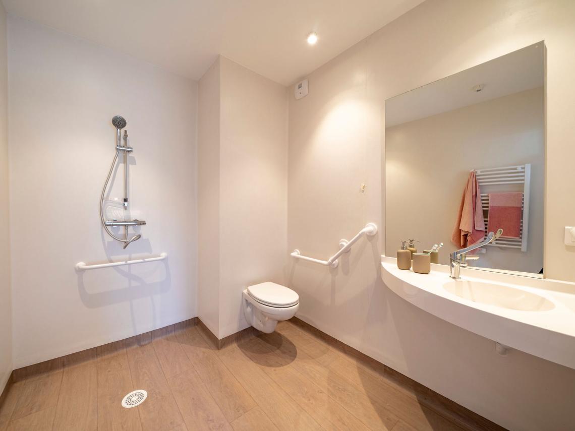  : Salle de douche