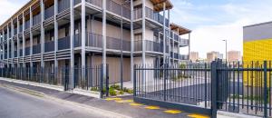 9 seniors sur 10 veulent vieillir chez eux : Mobicap répond à une urgence silencieuse