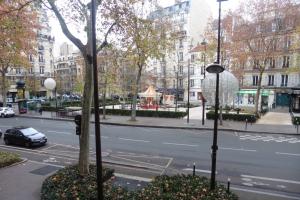 NEUILLY SUR SEINE (92200) RESIDENCE SERVICES  ,  2 P