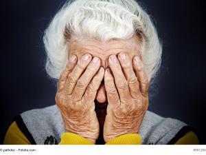  alt="Suicide et Personnes âgées : 3000 suicides par an chez les plus de 65 ans"