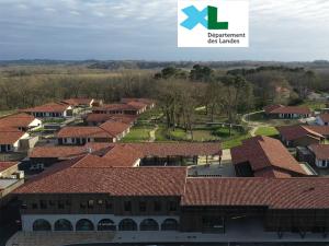  alt="Village Landais Alzheimer : une première rencontre internationale qui confirme un modèle d'avenir"