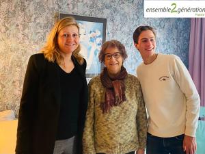 alt="Yaël Braun-Pivet visite une colocation Senior / étudiant de l'association ensemble2générations à Montesson"