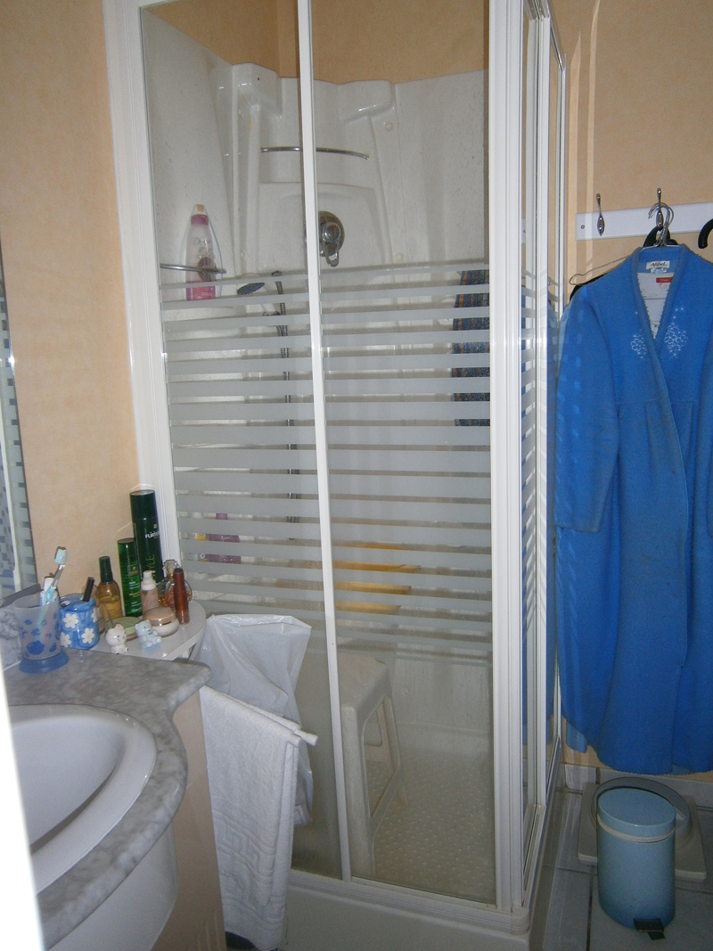 LES JARDINS DE LANDECOTTE : salle de bain