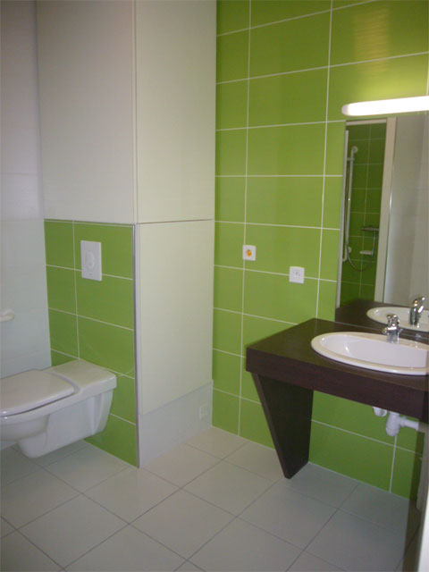 Résidence Senior l'Enfant-Jésus : Salle de bain adaptée