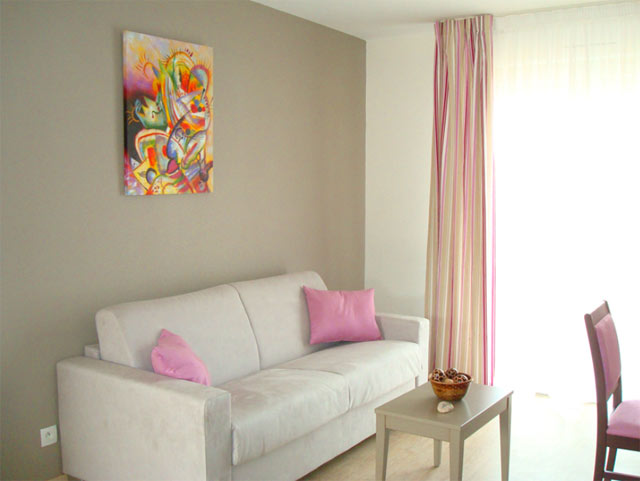 Résidence Les Essentielles de Pont-Aven : Salon d'un appartement