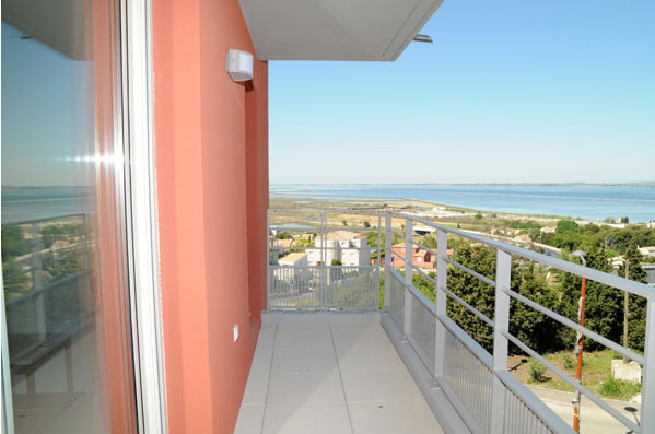 Résidence Les Jardins d'Arcadie de Sète : Vue du balcon d'un appartement
