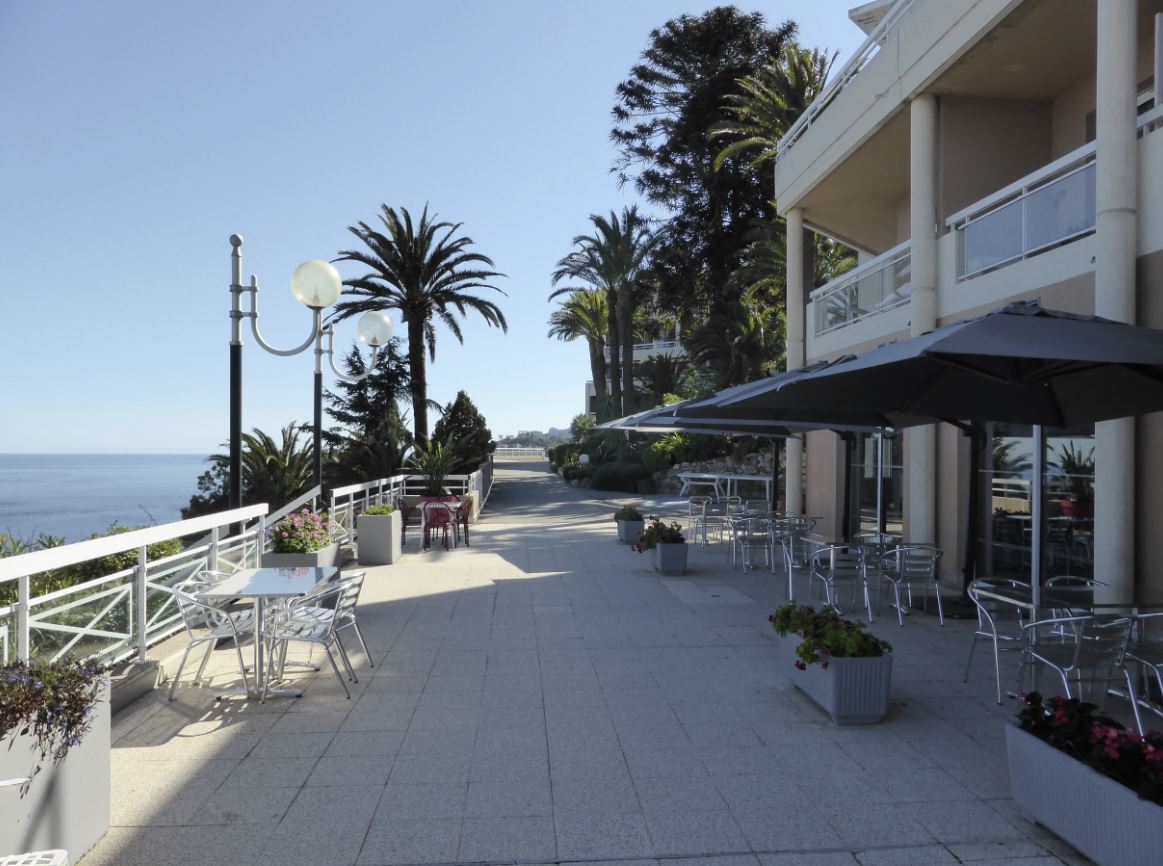 Villa Saint Camille 06590 ThéoulesurMer Résidence service sénior