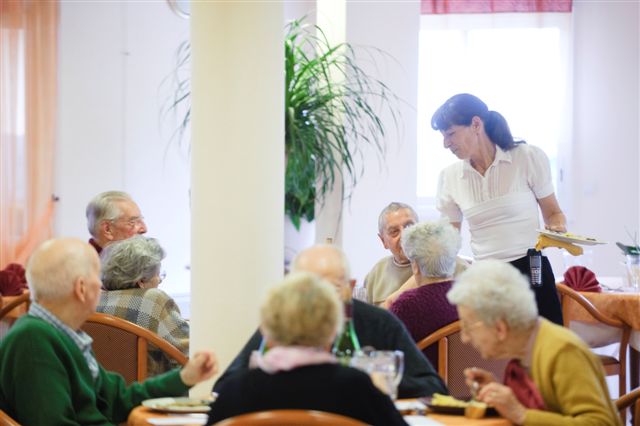 Les Résidentiels - Niort : Un restaurant sur place