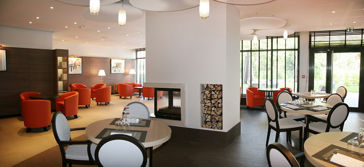  : Restaurant de la résidence senior Le Jardin d'Aragon Cogedim Club